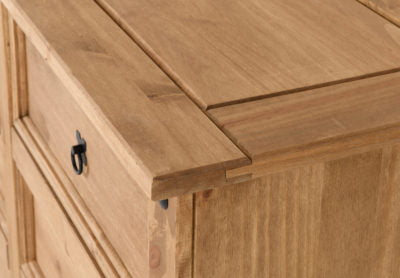 Corona 6 Drawer Chest
Distressed Waxed Pine