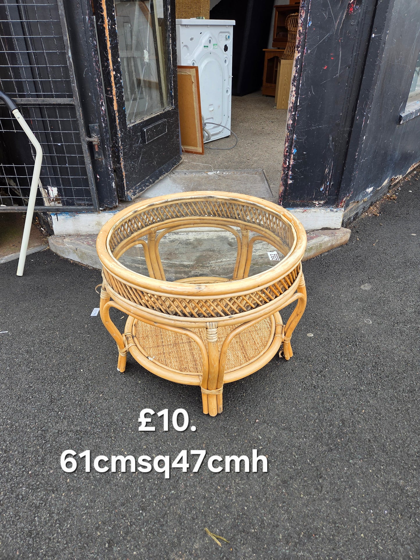 Bamboo glass table 🌟 Free delivery in Leicester 🌟