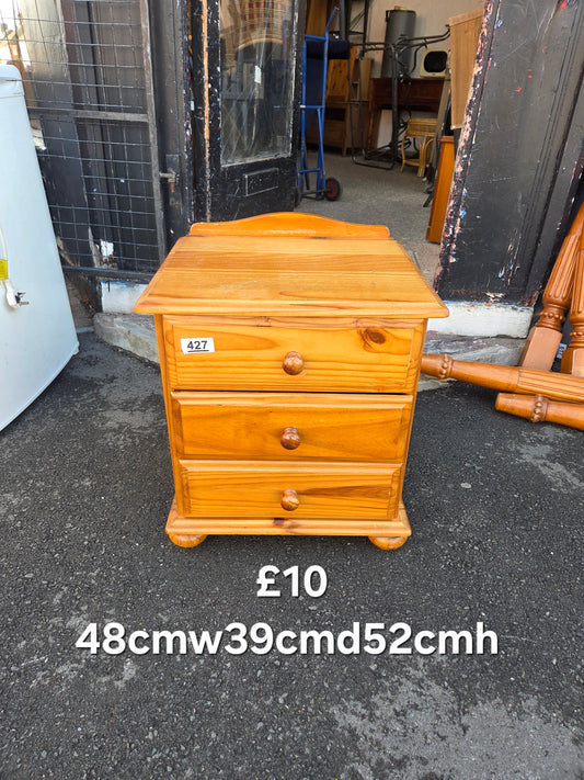 Bedside table 🌟 Free delivery in Leicester 🌟