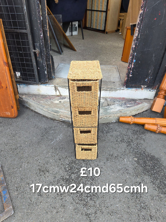 Wicker 4 drawer basket 🌟 Free delivery in Leicester 🌟