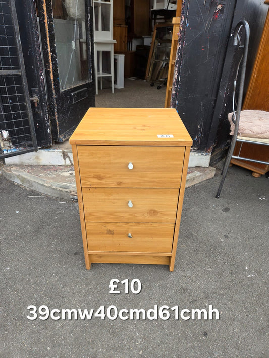 Bedside table 🌟 Free Delivery in Leicester 🌟